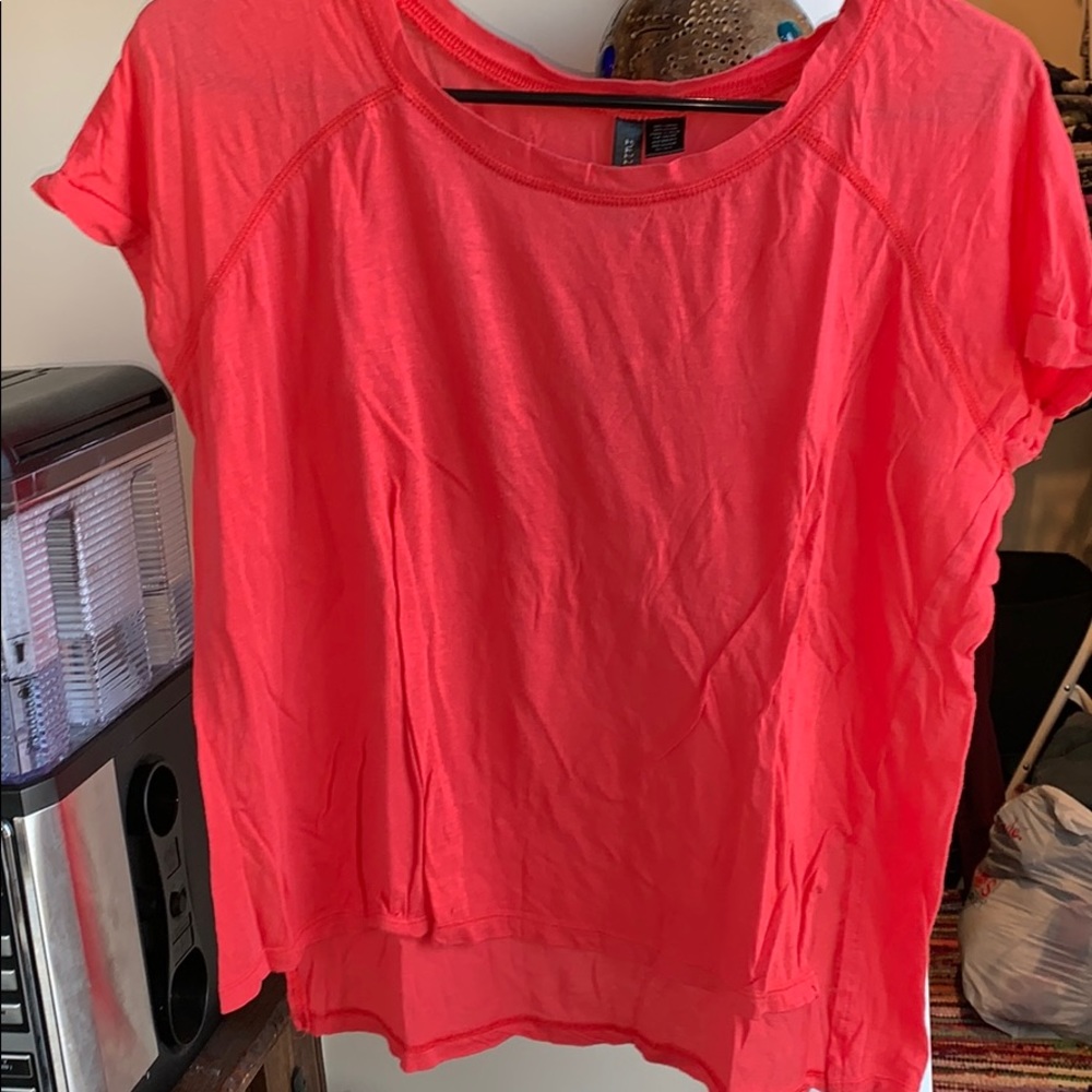 Loose fitting shirt